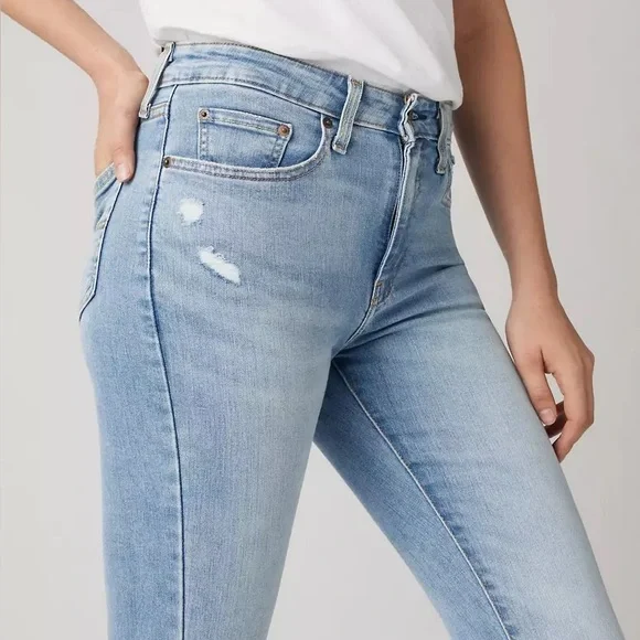 Levi’s 721 High Rise Skinny Jeans - Picture 11 of 11
